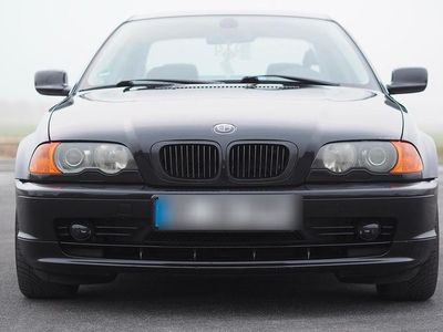 BMW 323