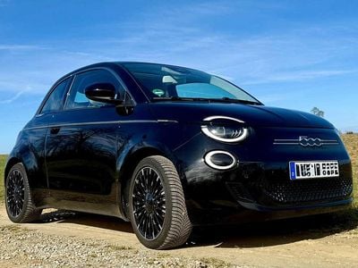 Gebraucht Fiat 500e La Prima 86 kW (118 PS) 2022 Schwarz Limousine