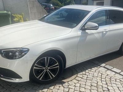 Mercedes E200