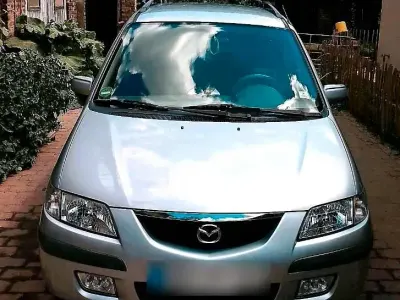 Gebraucht Mazda Premacy 114 PS (83 kW) 2001 Silber Van / Kleinbus