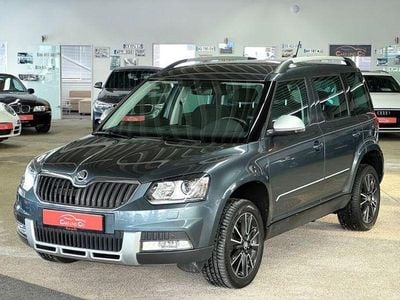 Usata Skoda Yeti 150 CV (110 kW) 2016 Grigio SUV