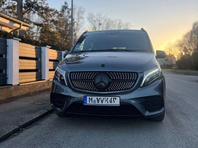 Usata Mercedes V250 Avantgarde 190 CV (139 kW) 2021 Grigio Monovolume