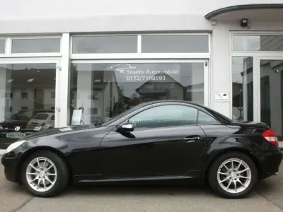 Gebraucht Mercedes SLK280 231 PS (169 kW) 2007 Obsidianschwarz met Cabrio