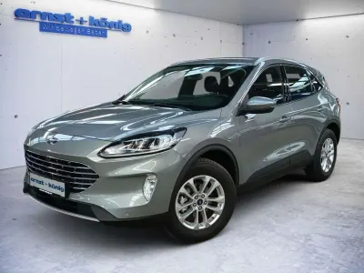 Usata Ford Kuga Titanium 224 CV (164 kW) 2024 Argento SUV