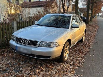 Gebraucht Audi A4 174 PS (127 kW) 1995 Silber Limousine