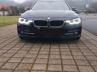 Gebraucht BMW 330 252 PS (185 kW) 2018 Schwarz Kombi