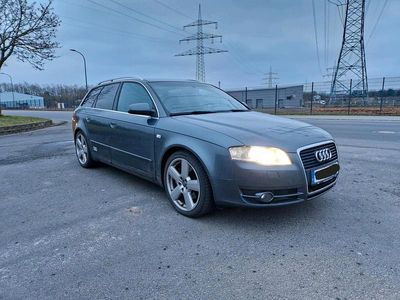 Grau Gebraucht 2007 Audi A4 Kombi | 4.900 € (Teuer)