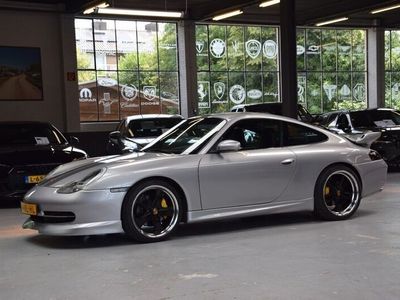 Porsche 911 Carrera