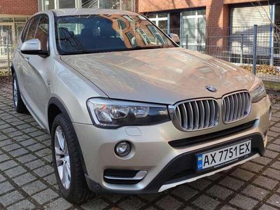 Gebraucht BMW X3 Comfort Edition 190 PS (139 kW) 2015 Grau SUV