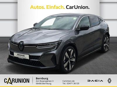 Grau Gebraucht 2023 Renault Mégane Limousine | 25.495 €