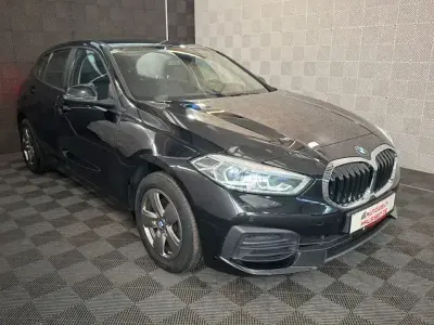 Usata BMW 118 Advantage 150 CV (110 kW) 2020 Nero Utilitaria