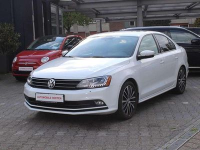 Gebraucht VW Jetta 170 PS (125 kW) 2016 Weiß Limousine