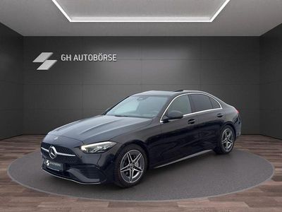 Schwarz Gebraucht 2022 Mercedes C300 AMG line Limousine | 41.990 € (Etwas zu teuer)