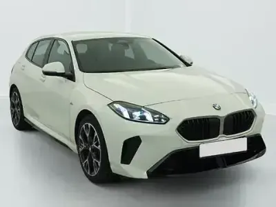 Gebraucht BMW 120 M Sport 163 PS (119 kW) 2025 Alpinweiss Kleinwagen