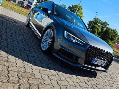 Grau Gebraucht 2017 Audi S4 Ambiente Kombi | 38.800 €