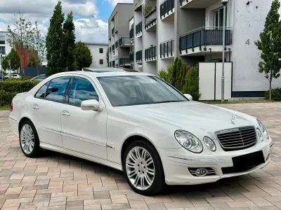 Gebraucht Mercedes E280 Avantgarde 190 PS (139 kW) 2007 Weiß Limousine
