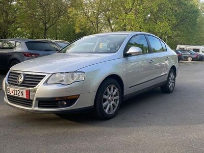 gebraucht VW Passat 2.0 FSI Tiptronic Highline Highline