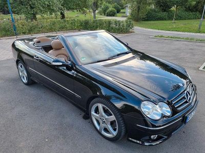 Gebraucht Mercedes CLK350 Avantgarde 272 PS (200 kW) 2005 Schwarz Cabrio