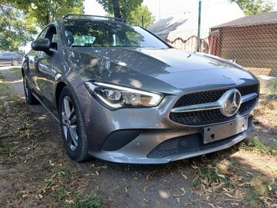 Mercedes CLA180