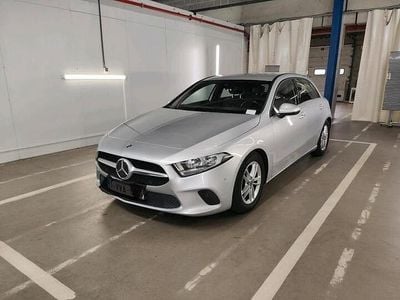 Second-hand Mercedes A180 Business 116 CP (85 kW) 2019 Argintiu Berlinǎ