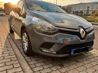 Usata Renault Clio IV 75 CV (55 kW) 2019 Grigio Berlina