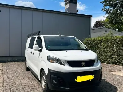 Gebraucht Peugeot Expert 120 PS (88 kW) 2018 Weiß Van