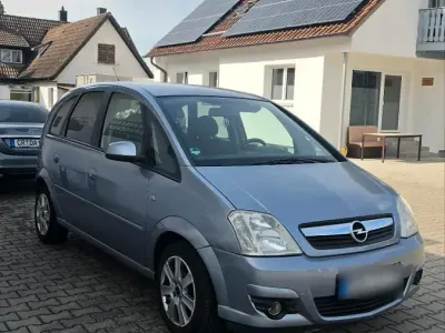Gebraucht Opel Meriva 90 PS (66 kW) 2006 Silber Van / Kleinbus