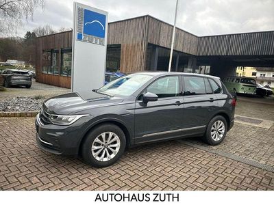 Grau Gebraucht 2022 VW Tiguan SUV | 23.590 € (Superpreis)