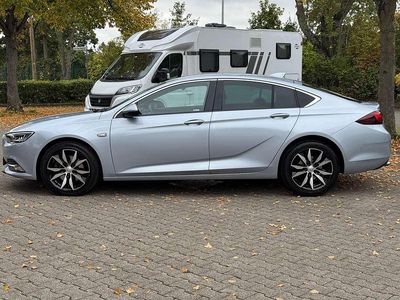 Gebraucht Opel Insignia Innovation 170 PS (125 kW) 2017 Diamant blau(m2) / diam silb Limousine