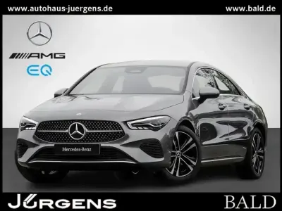 Gebraucht Mercedes CLA180 Progressive 136 PS (100 kW) 2025 Grau metalliclack mountaingra Limousine