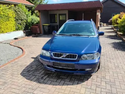 Gebraucht Volvo V40 Standard 122 PS (89 kW) 2004 Blau Kombi