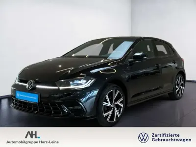 Gebraucht VW Polo R-line 95 PS (69 kW) 2022 Deep black perleffekt Kleinwagen