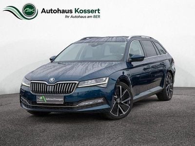 Gebraucht Skoda Superb Style 200 PS (147 kW) 2022 Blau Kombi