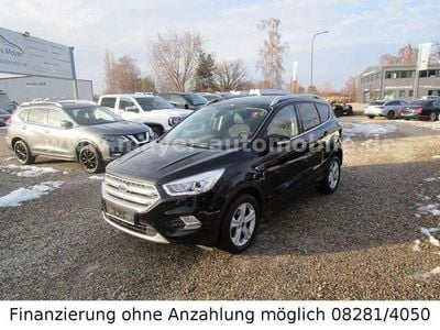 Gebraucht Ford Kuga Titanium 150 PS (110 kW) 2017 Schwarz SUV
