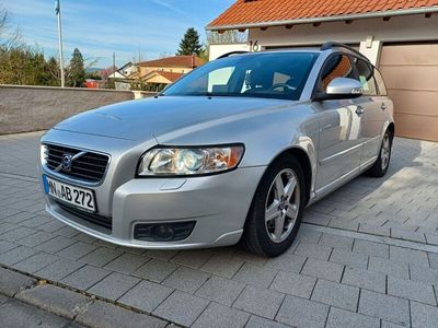 Gebraucht Volvo V50 Momentum 136 PS (100 kW) 2009 Silber Kombi