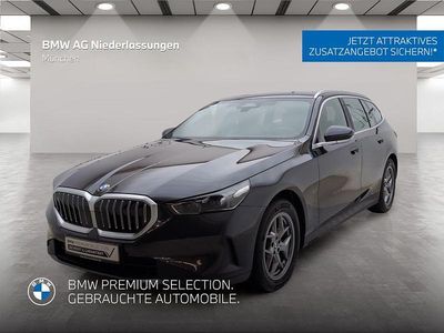 Gebraucht BMW 520 Sport Line 190 PS (139 kW) 2025 Grau Kombi