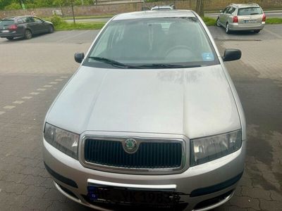 gebraucht Skoda Fabia Benzin 1.4