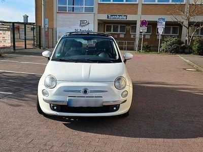 Gebraucht Fiat 500 Lounge 70 PS (51 kW) 2010 Weiß Kleinwagen