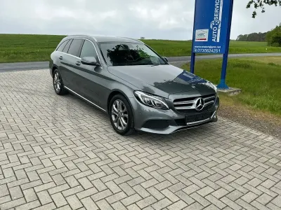 Używany Mercedes C220 170 KM (125 kW) 2017 Szary Kombi