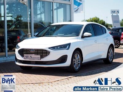 Gebraucht Ford Focus Titanium 125 PS (91 kW) 2022 Weiß Limousine