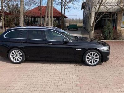 Gebraucht BMW 525 Executive 218 PS (160 kW) 2011 Schwarz Kombi