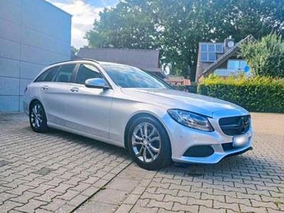 Gebraucht Mercedes C200 136 PS (100 kW) 2015 Silber Kombi