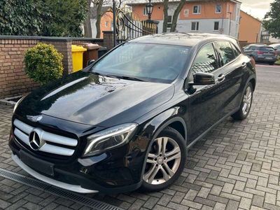 gebraucht Mercedes GLA200 Sport Utility,BI-Xenon,Navi,PDC