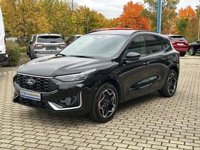 Schwarz Gebraucht 2024 Ford Kuga ST-Line X SUV | 34.450 € (Guter Preis)