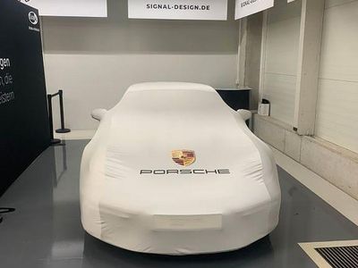 Porsche 911 Carrera GTS