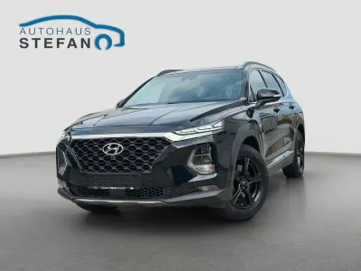 Gebraucht Hyundai Santa Fe Premium 200 PS (147 kW) 2020 Phantom black SUV