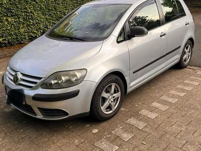 VW Golf V
