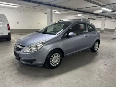 Gebraucht Opel Corsa Selection 80 PS (58 kW) 2009 Silber Kleinwagen