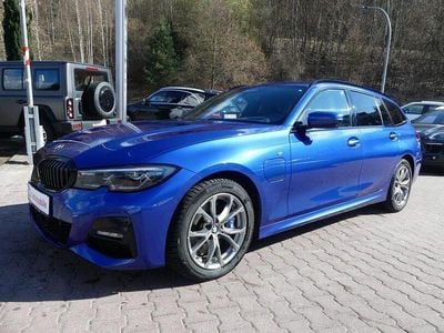 Gebraucht BMW 330e M Sport 184 PS (135 kW) 2021 Blau Limousine