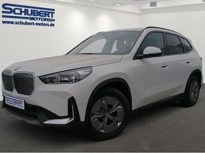 Weiß Neu 2025 BMW iX1 Comfort Edition SUV | 48.500 € (Superpreis)